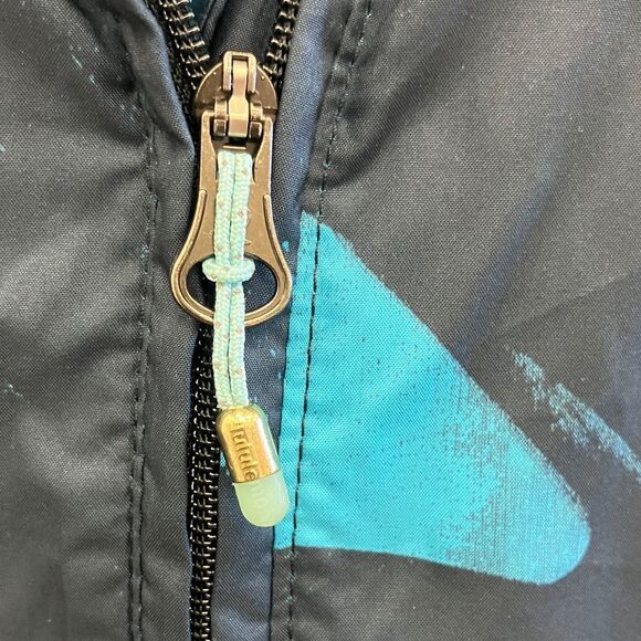 Lululemon “Pack it” vest Women's Blue Patterned size 2 - Picture 6 of 16